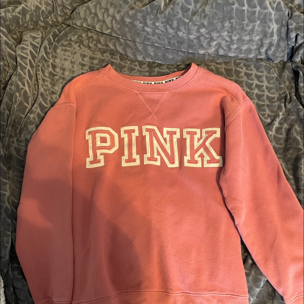 Pink crewneck